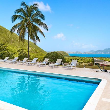 Mount Nevis Hotel エクステリア 写真