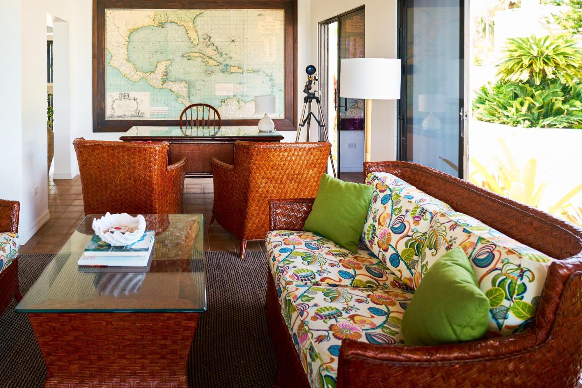 Mount Nevis Hotel エクステリア 写真