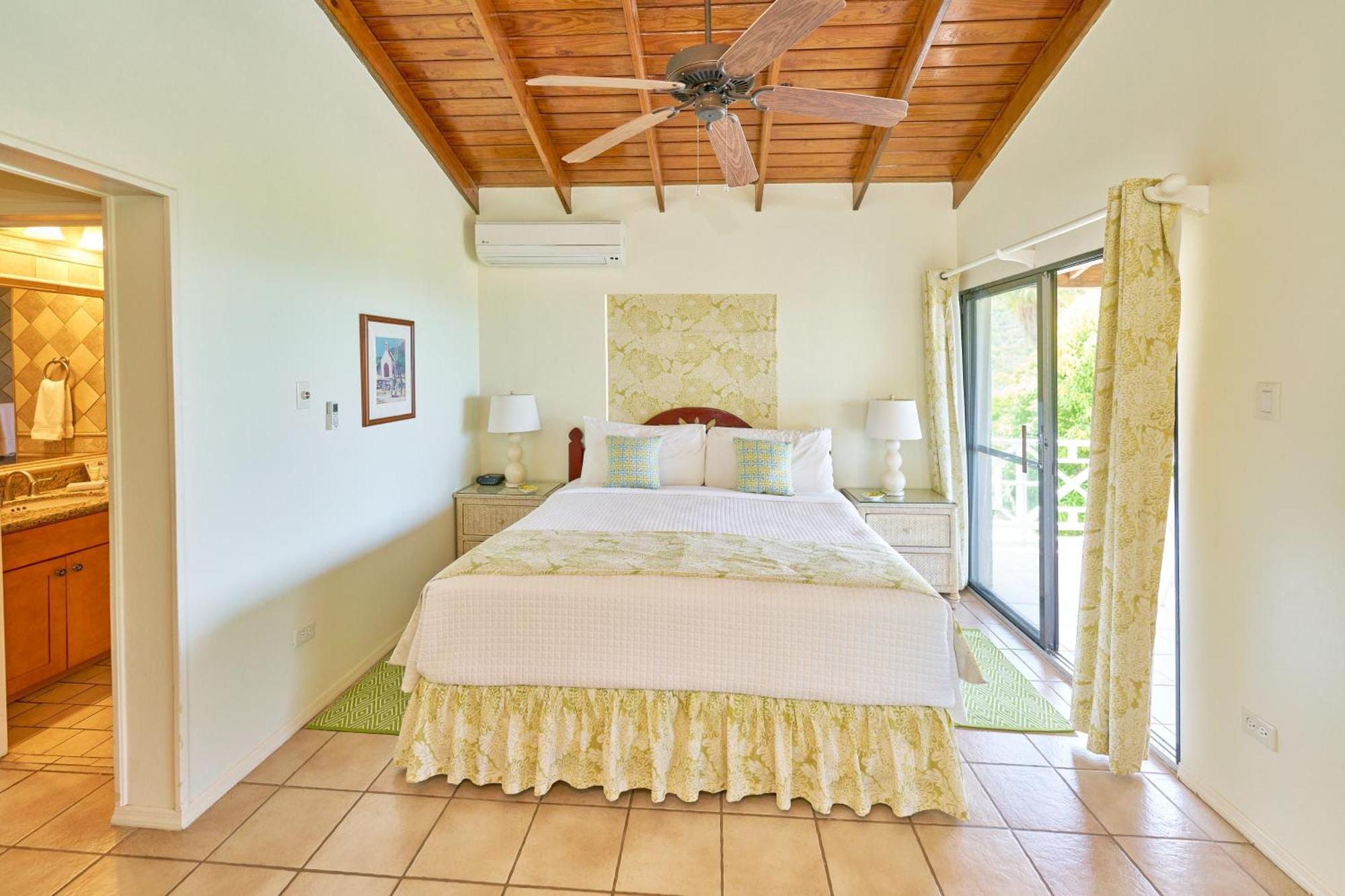 Mount Nevis Hotel エクステリア 写真