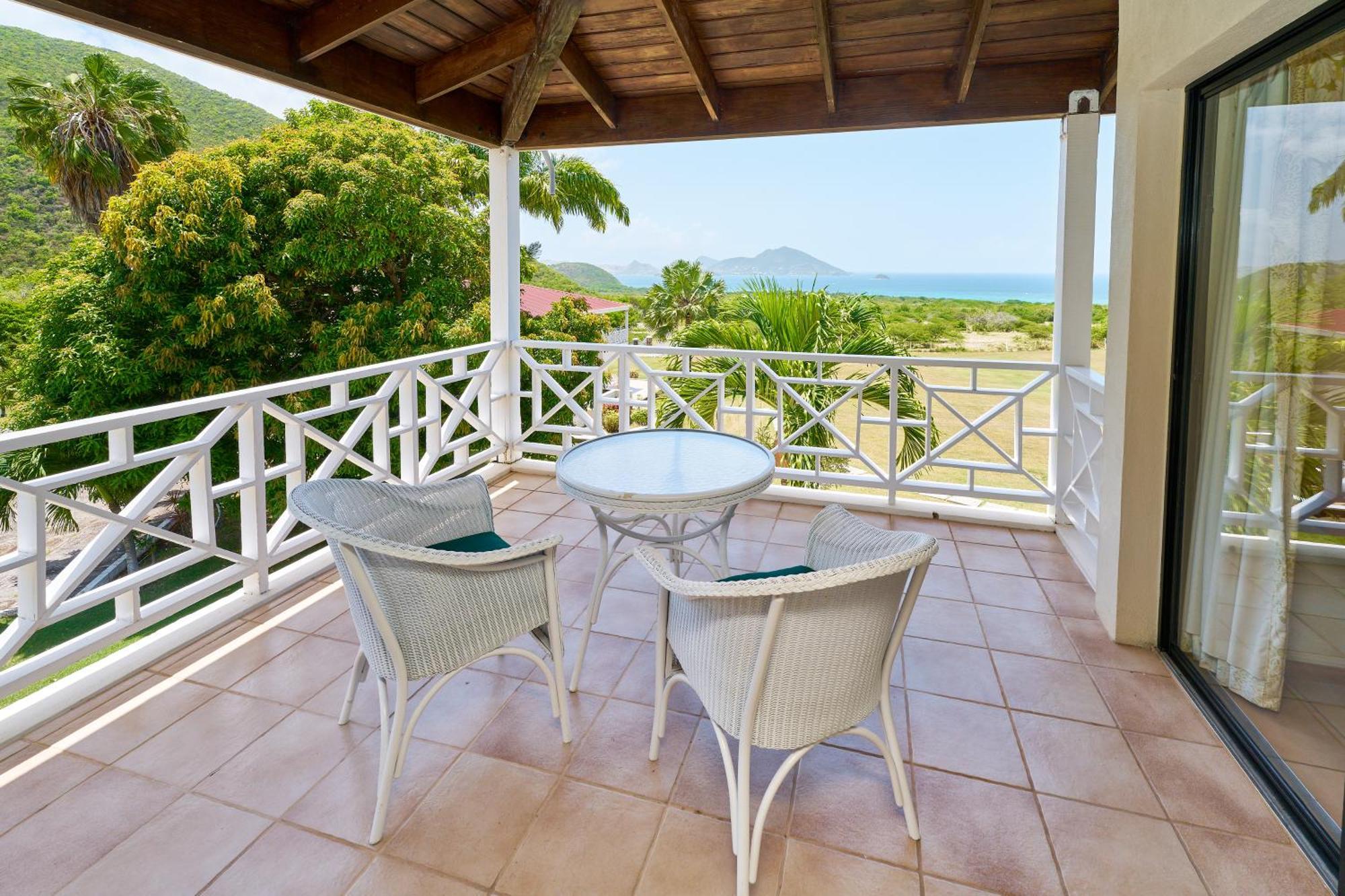 Mount Nevis Hotel エクステリア 写真