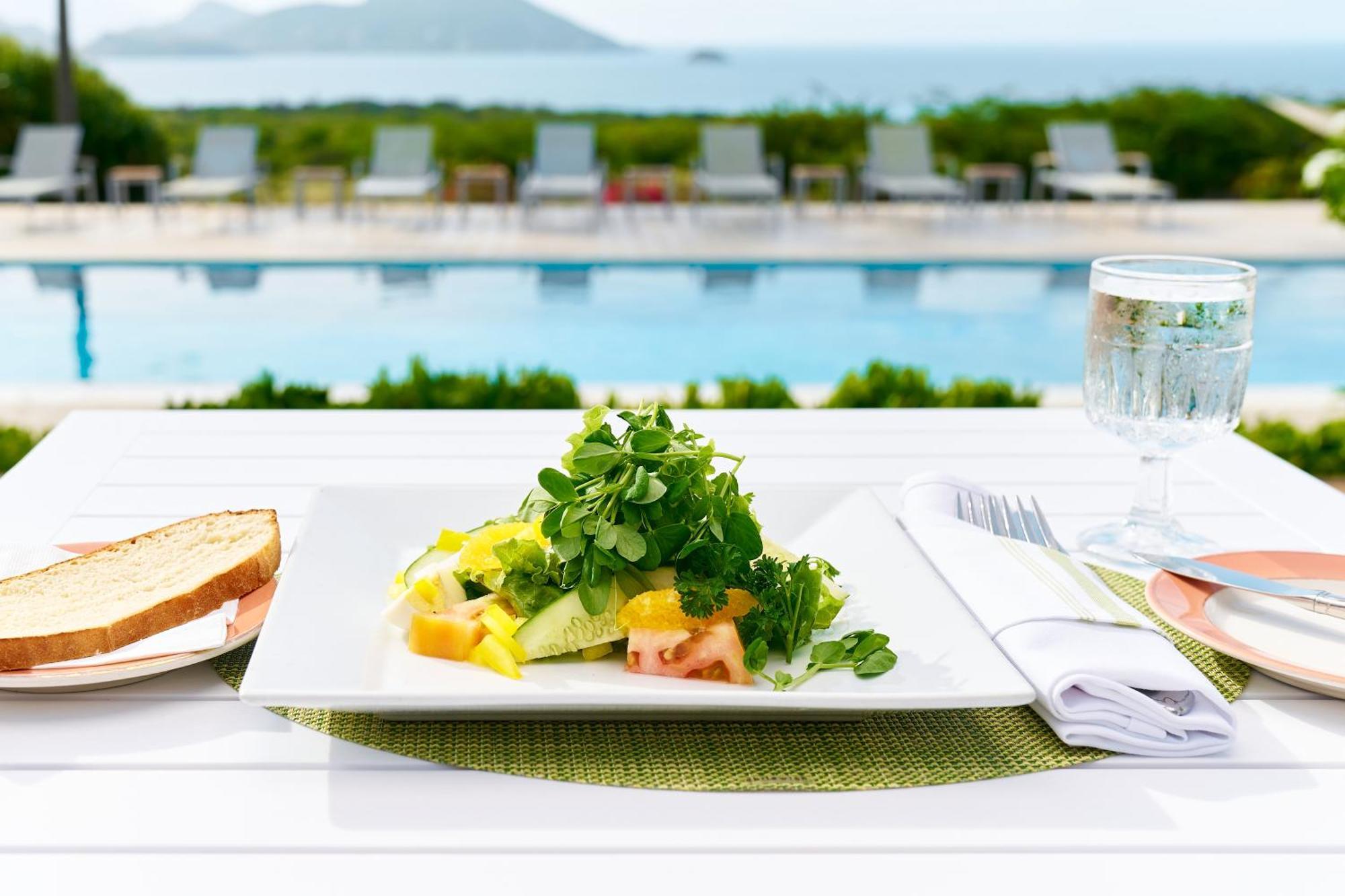 Mount Nevis Hotel エクステリア 写真