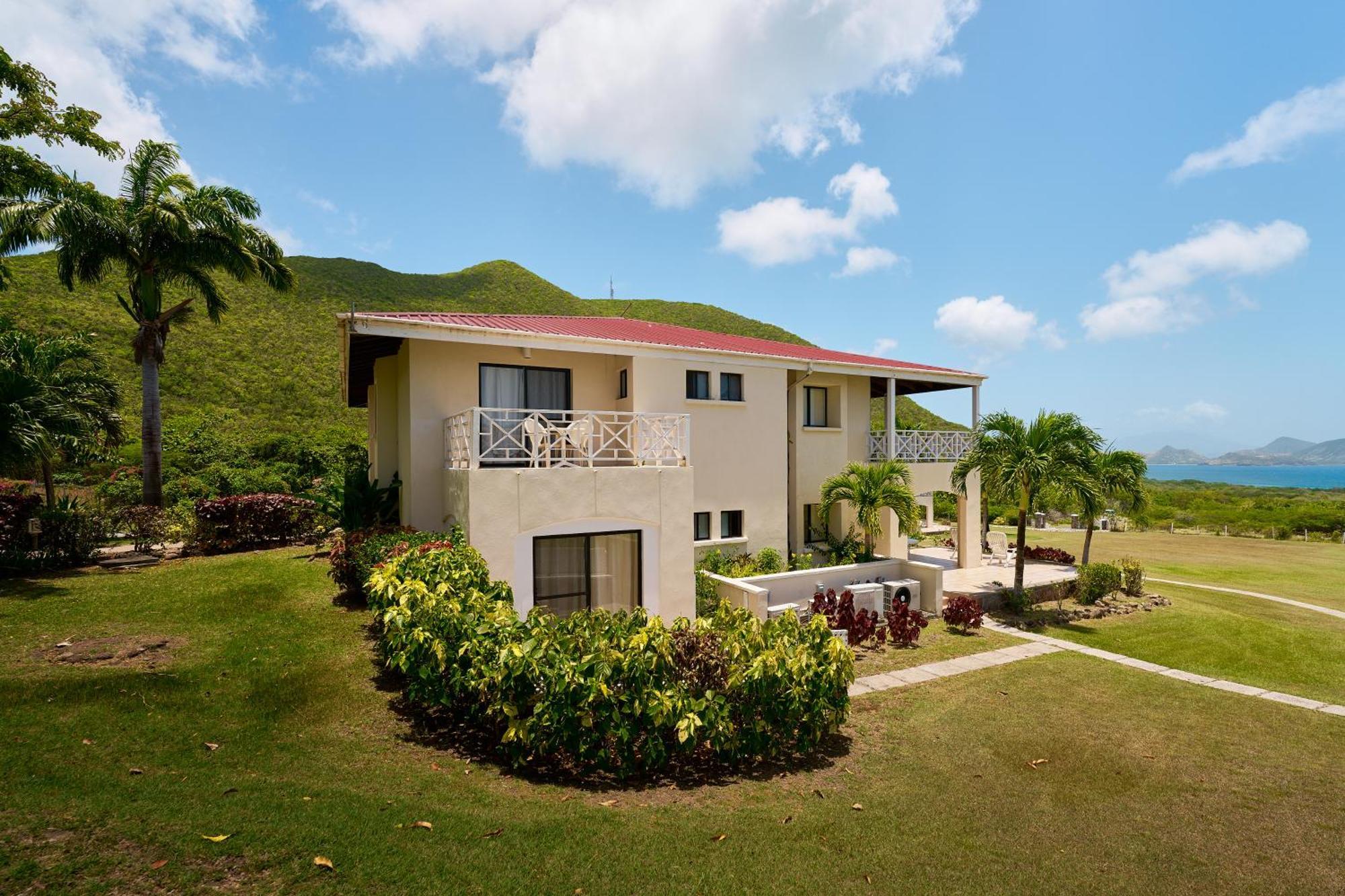 Mount Nevis Hotel エクステリア 写真