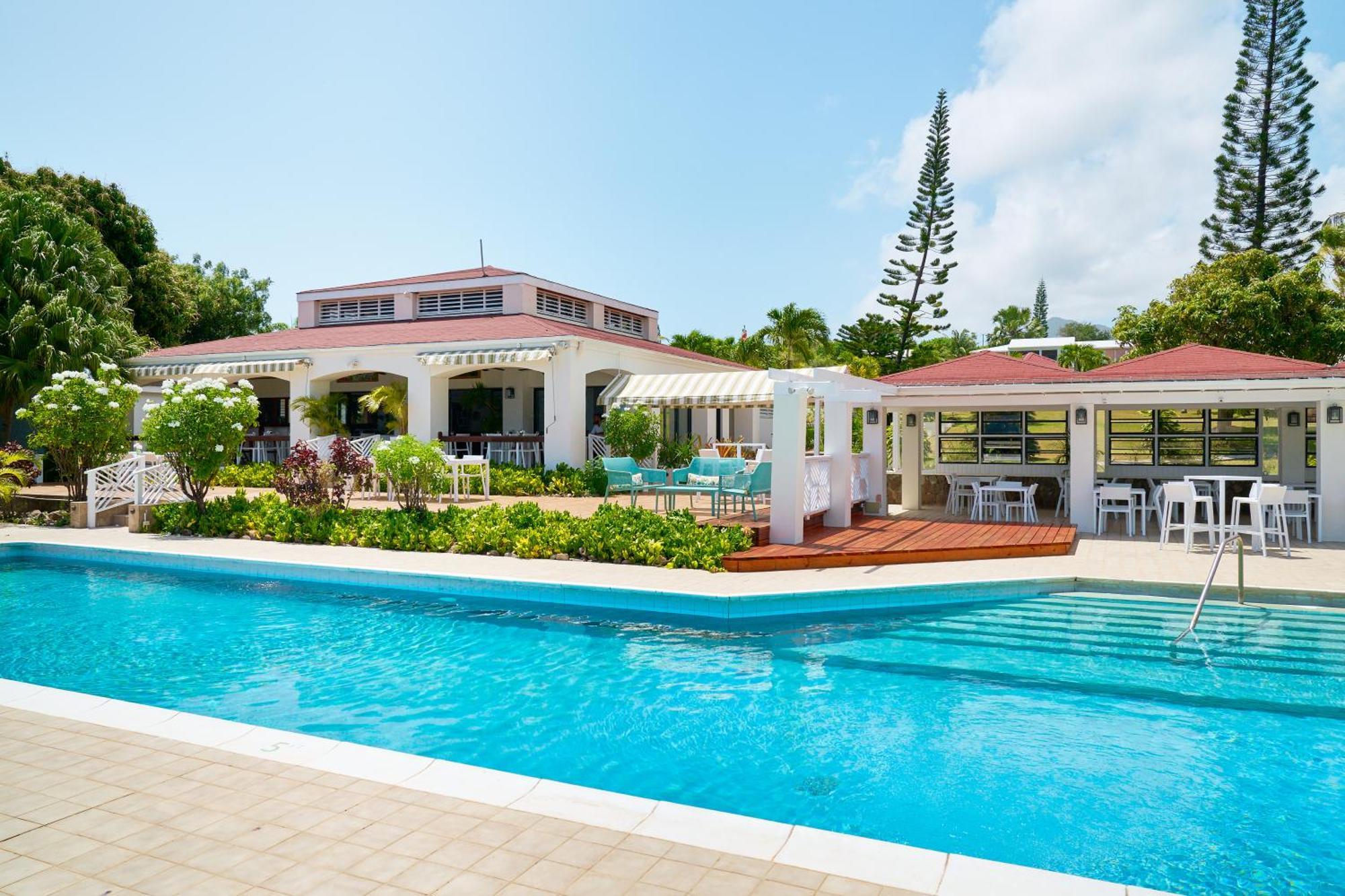 Mount Nevis Hotel エクステリア 写真