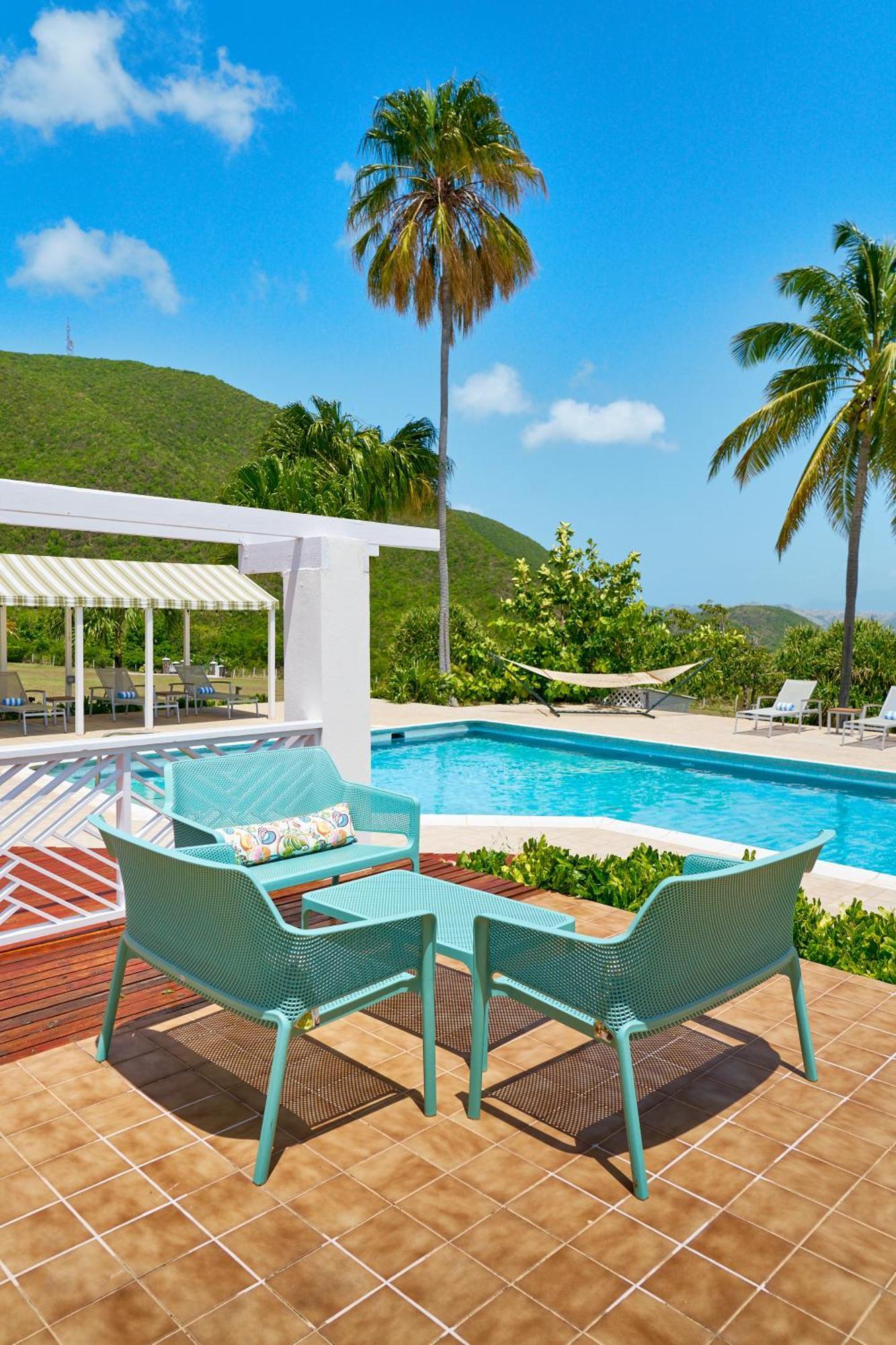 Mount Nevis Hotel エクステリア 写真