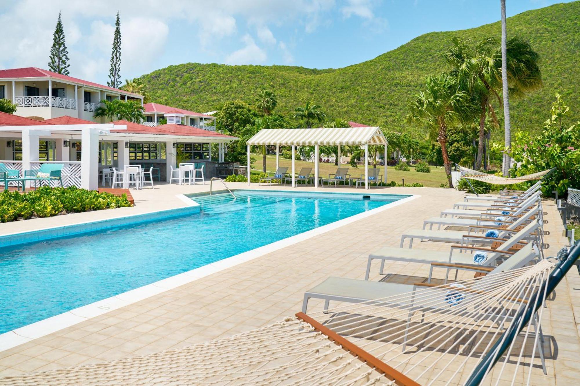 Mount Nevis Hotel エクステリア 写真